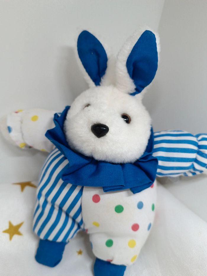 Peluche doudou lapin bunnies Bunny rabbit bleu blue blanc white rayure poids collerette berchet - photo numéro 3