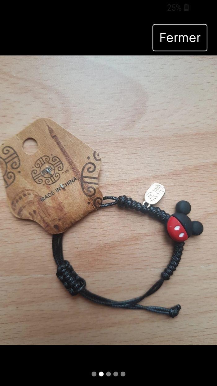 Bijoux neufs  Disney " Mickey Mouse" à partir de 3€. - photo numéro 2