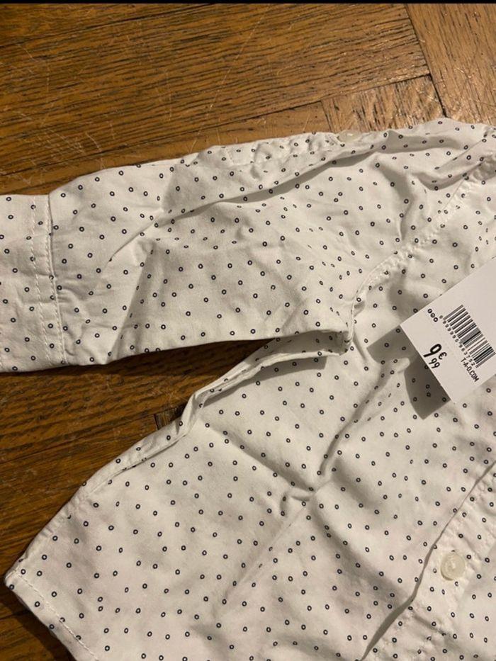 Chemise tape à l’œil neuf 6 mois - photo numéro 3