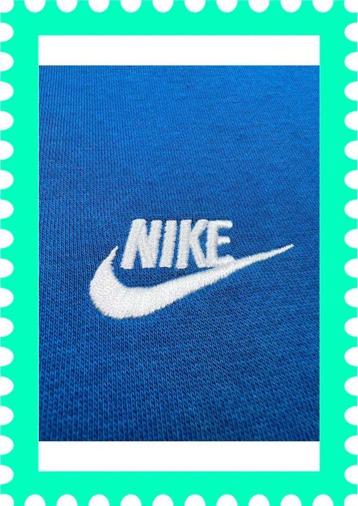 👕 Sweat à capuche Nike logo Brodé Bleu Taille XL 👕 - photo numéro 8