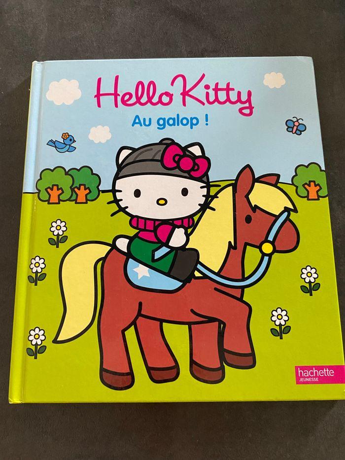 Livre Hello Kitty au galop ! - photo numéro 2