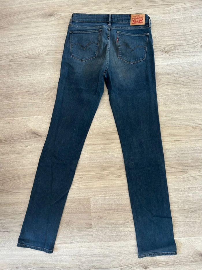 Jean Levi’s femme 712 Slim taille 28 - photo numéro 7