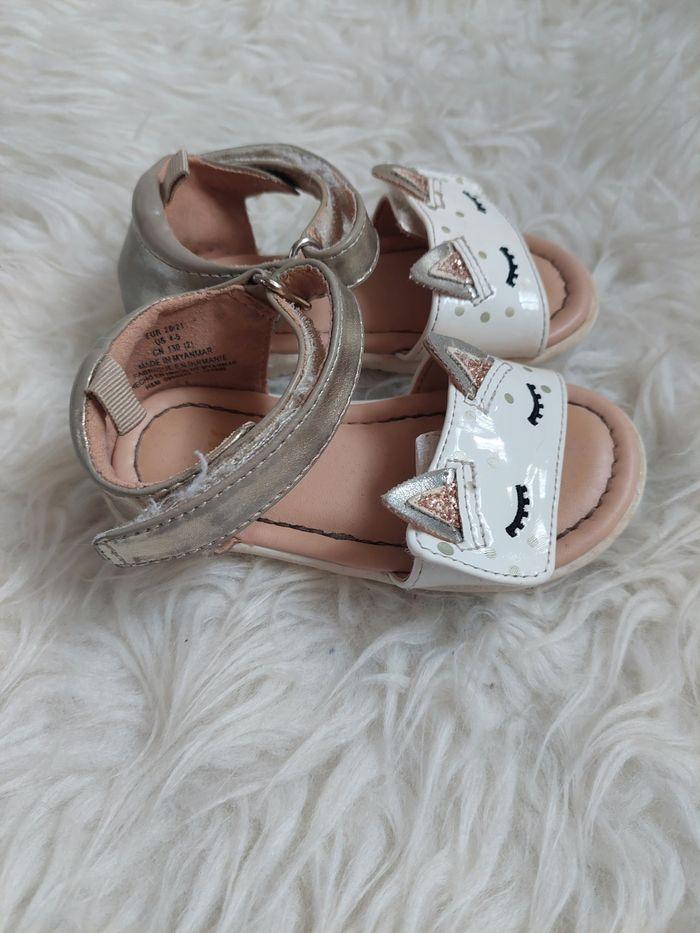 Sandales nu pieds fille licorne H&M T20/21 BE 🦄 - photo numéro 1