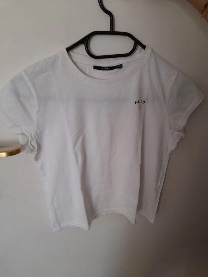 Tee-shirt blanc - photo numéro 1