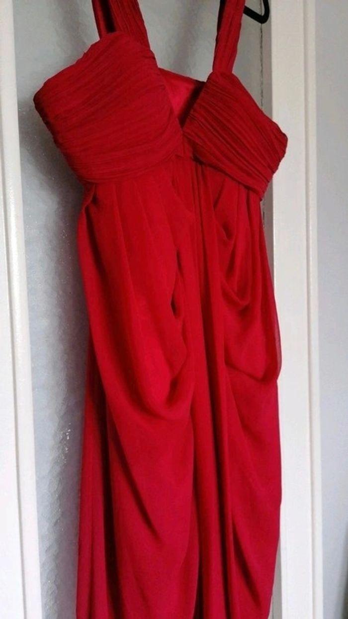 Robe rouge - photo numéro 2