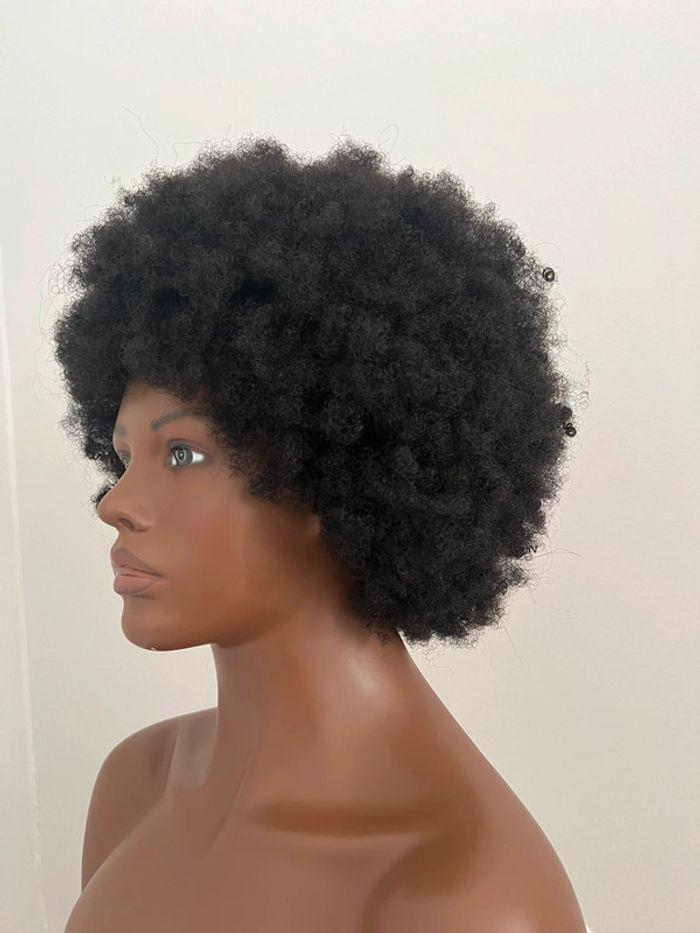 Perruque afro cheveux crépus brune foncé/ noire - photo numéro 6