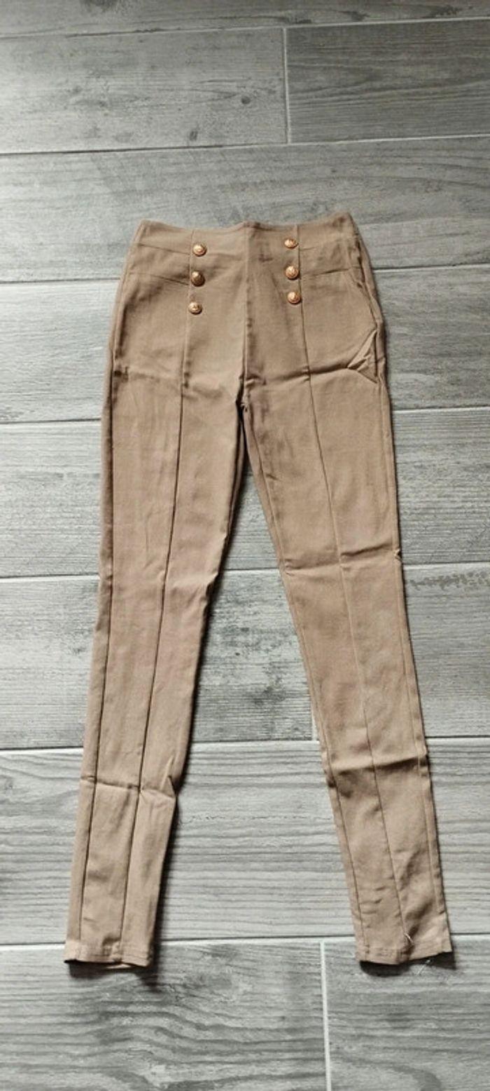 pantalon beige