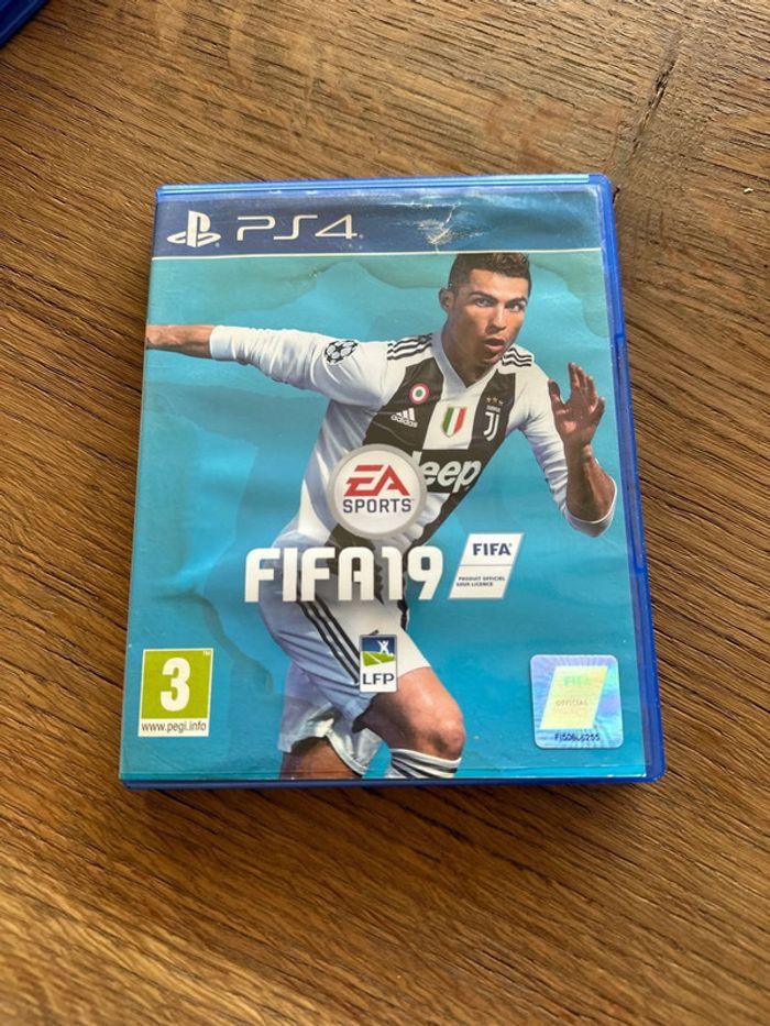 Jeu FIFA 19 - photo numéro 1