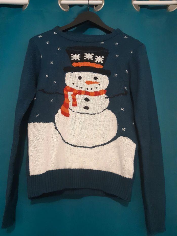 Pull Noël bleu bonhomme de neige - photo numéro 2