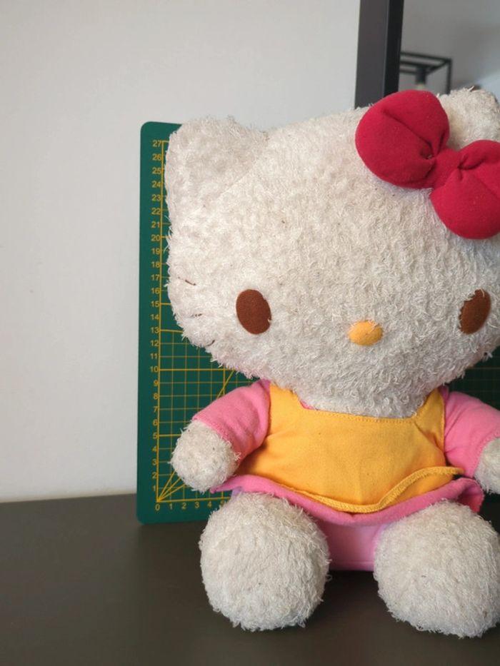 peluche Hello Kitty nakajima - photo numéro 4