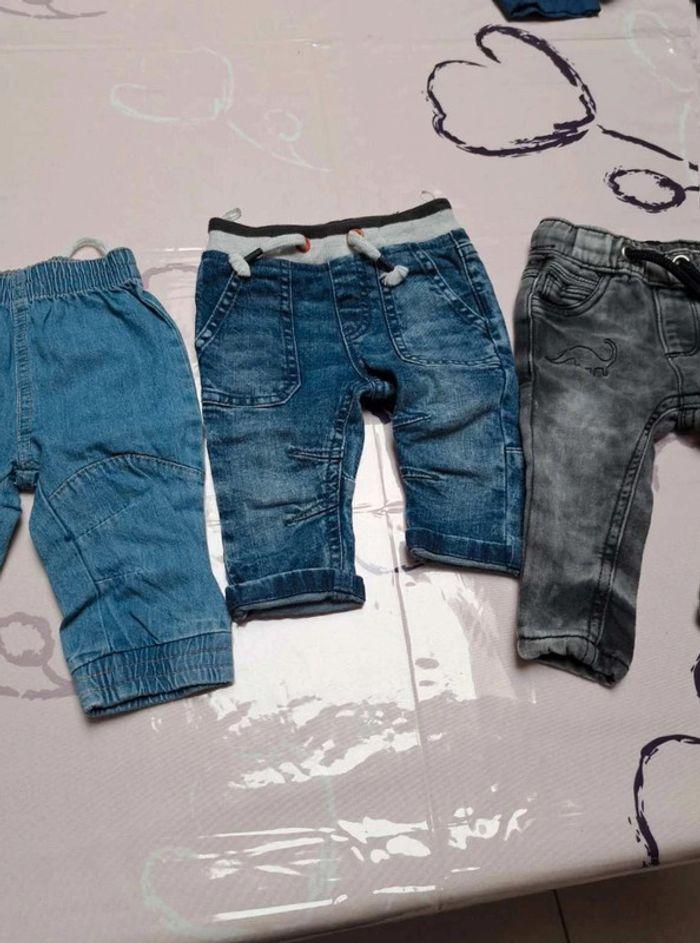 lot de  3 jeans taille  6  mois  (68) - photo numéro 3