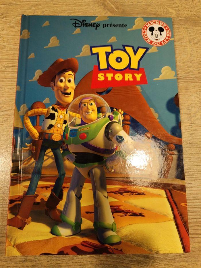 Livre Toy story - photo numéro 1