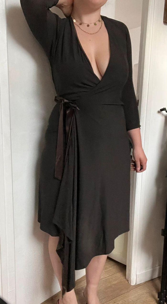 Magnifique robe de luxe portefeuille Max Mara taille 40 en soie et viscose - photo numéro 11