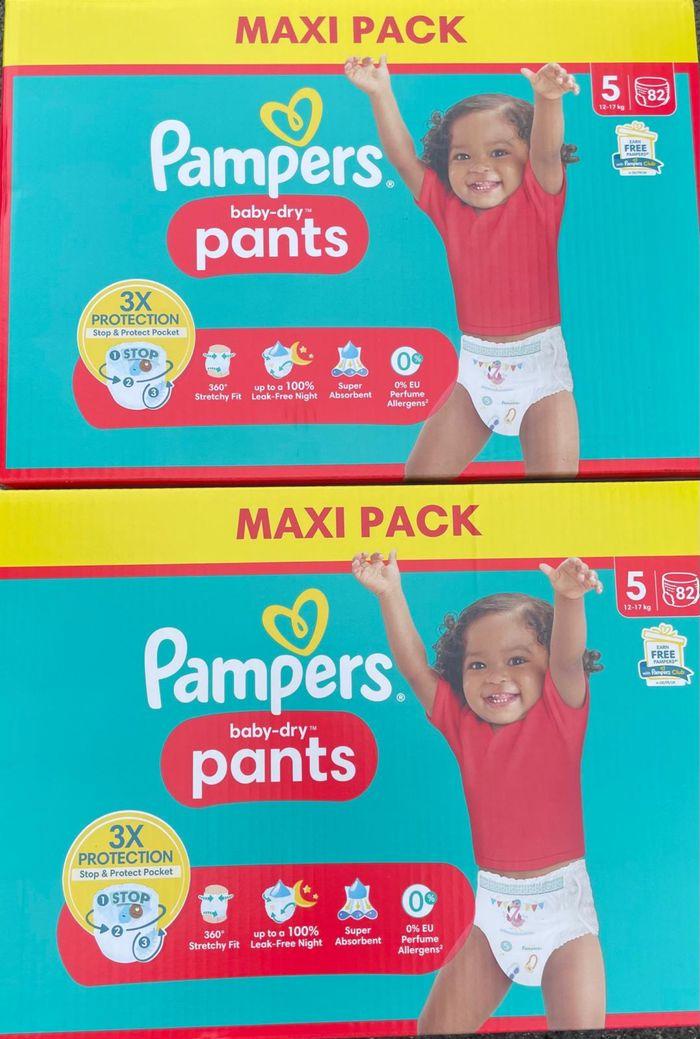 Lot de 2 paquets de couches Pampers taille 5