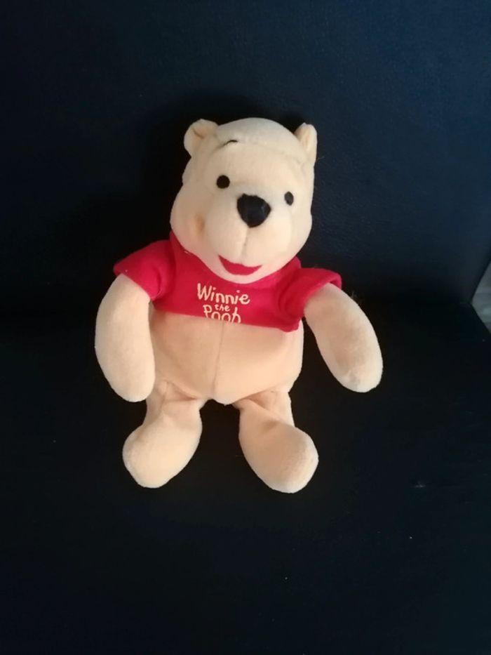 Peluche winnie l'ourson 17cm environ - photo numéro 1