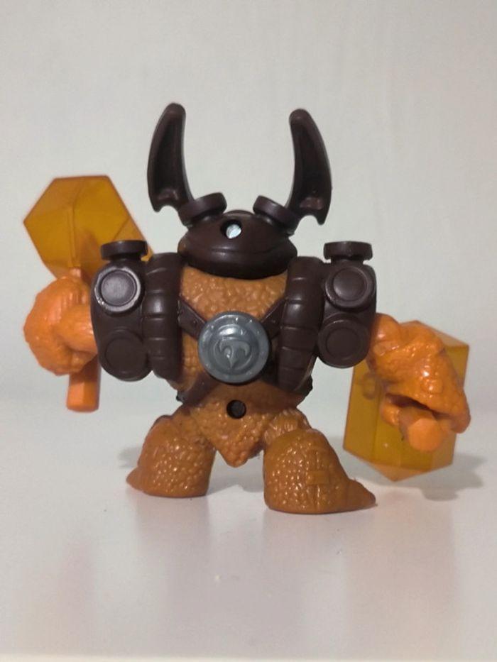 McDonald's jouet 2015 Skylanders Giant wallop 9 cm - photo numéro 2