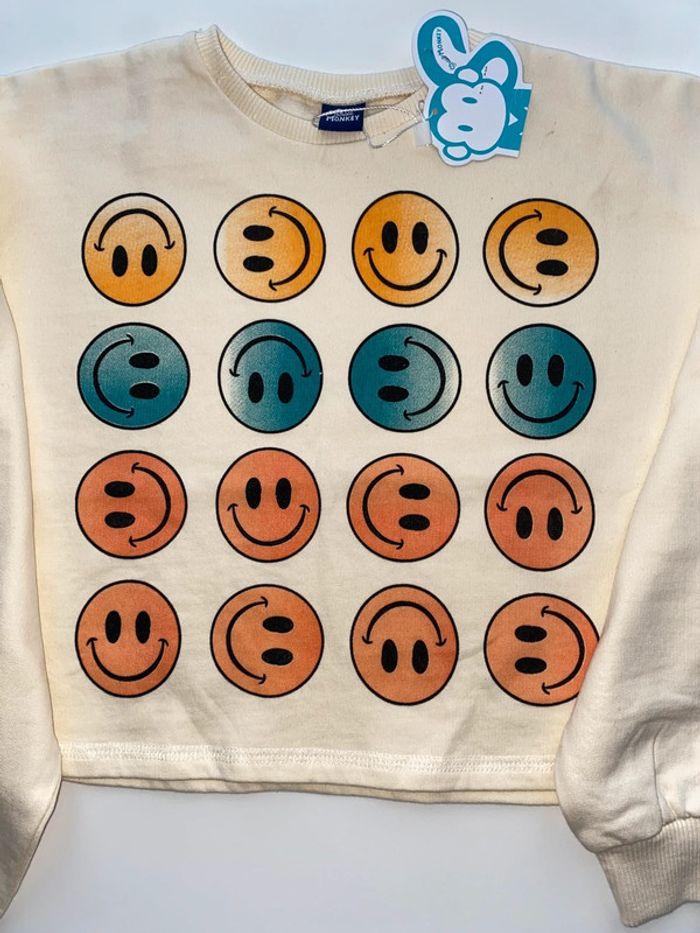 Sweat court Smiley Newness - photo numéro 2