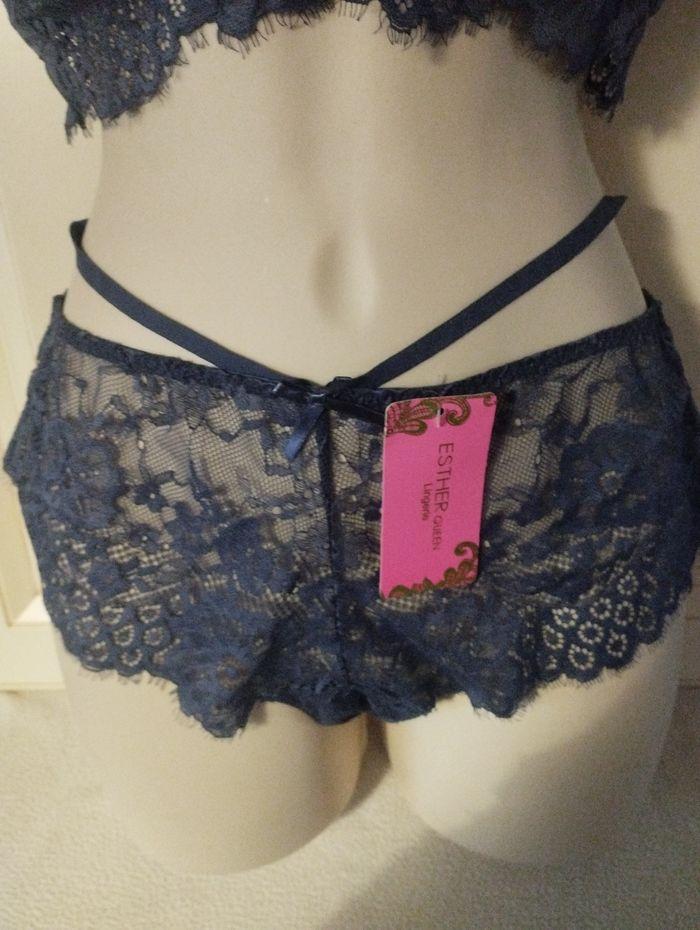 Ensemble de lingerie neuf avec bleu jean avec armatures et rembourrage 95C  XL pour le bas - photo numéro 3