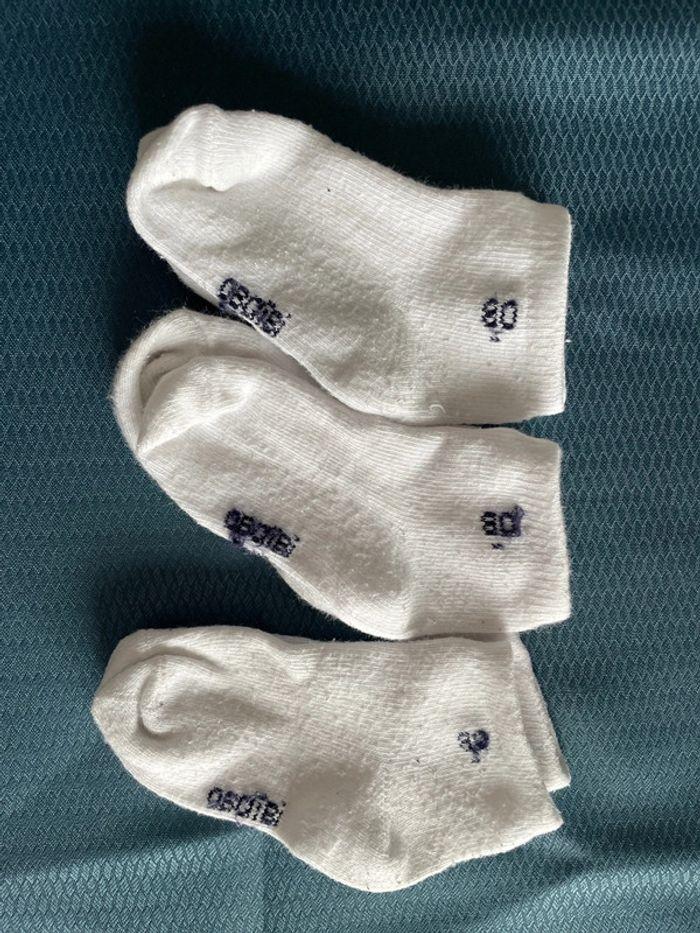 Chaussettes blanches Obaïbi 15/18 - photo numéro 1