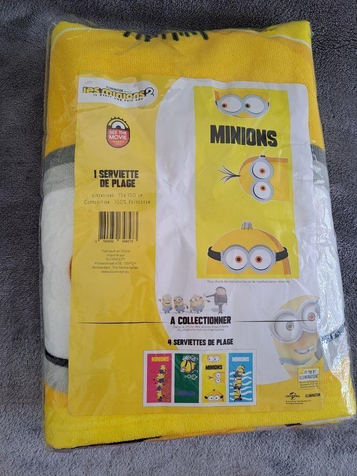 Grande serviette de plage ou de bain minions - photo numéro 2