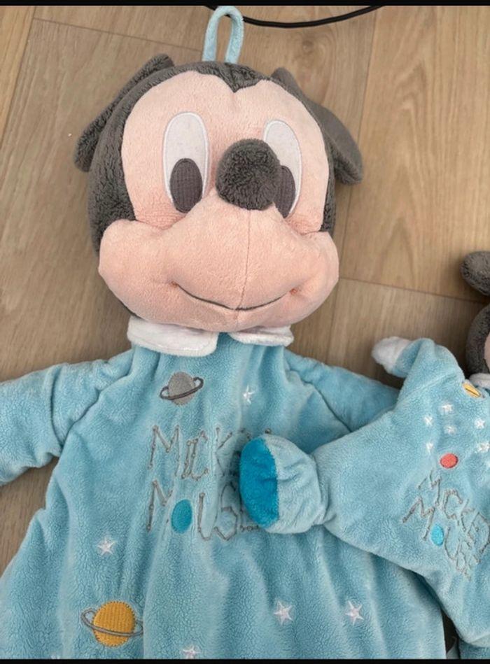 Doudou Mickey - photo numéro 2