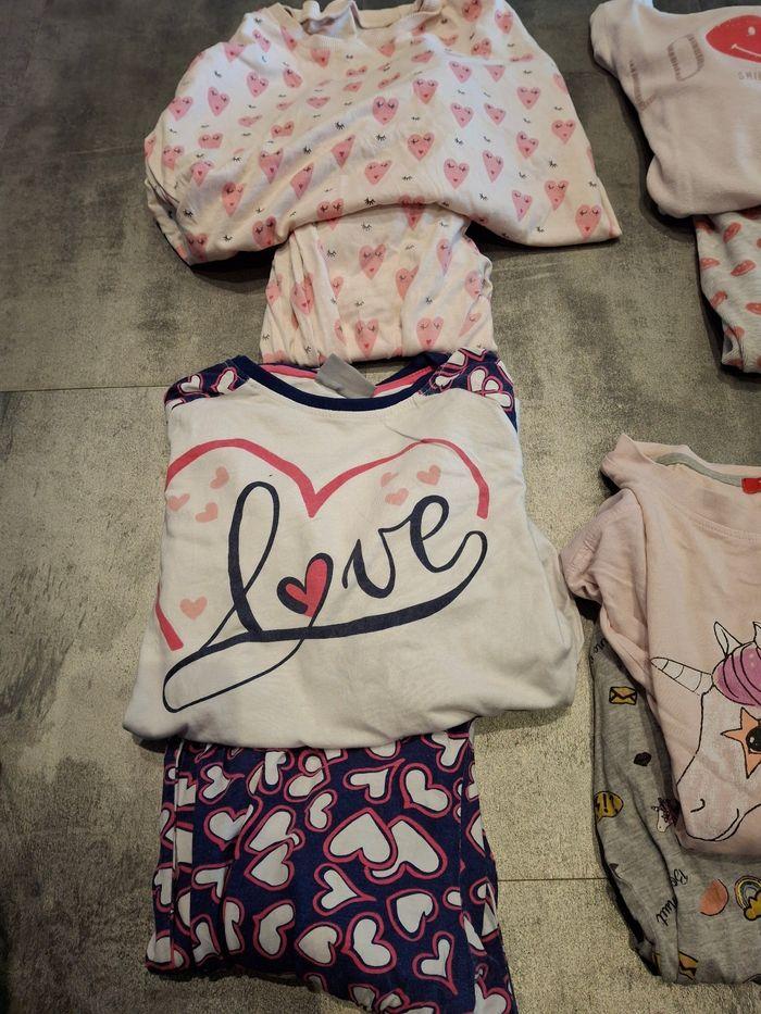 Lot de pyjama fille taille 10ans - photo numéro 2