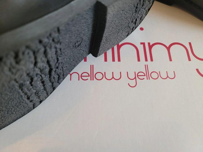 Bottes Neuves Mellow Yellow pointure 35 - photo numéro 6