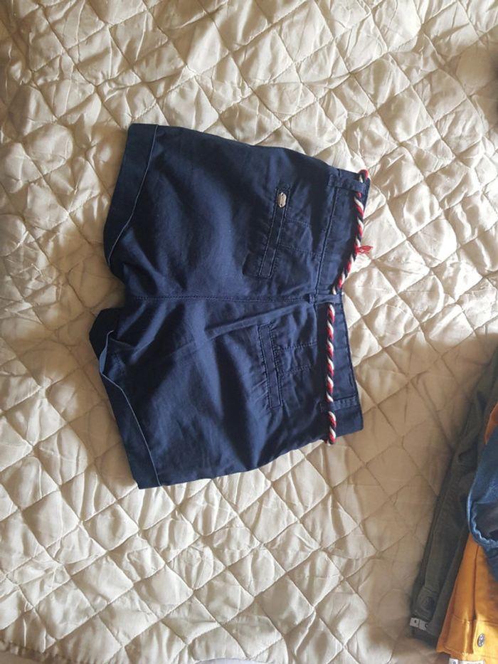 Lot de 2 shorts tiffosi 5/6 ans - photo numéro 3