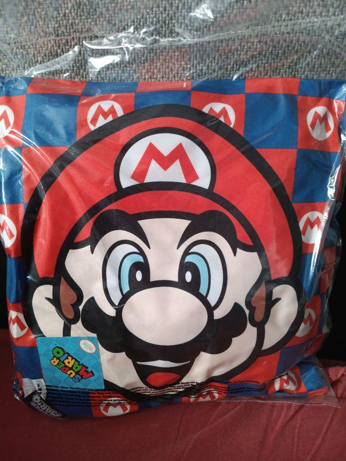 Coussin super mario - photo numéro 1