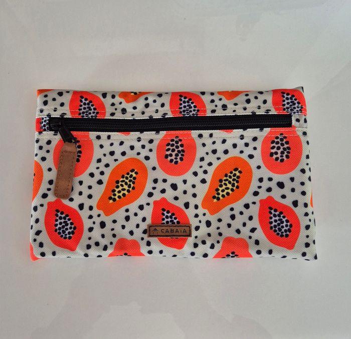 Pochette Cabaïa