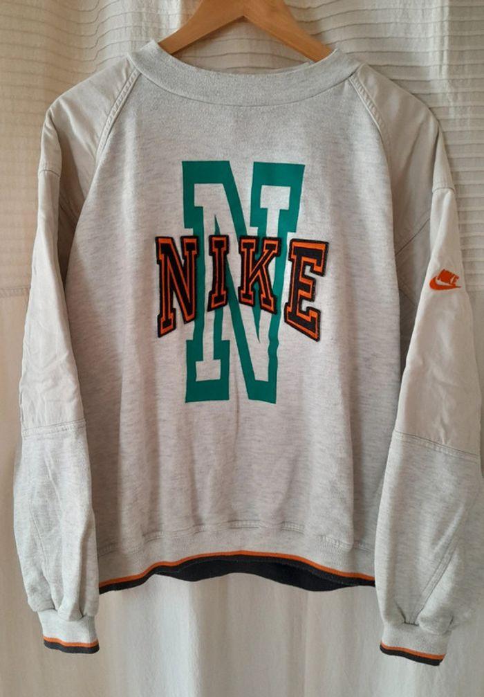 Nike Sweat Rare Vintage 90's - photo numéro 1