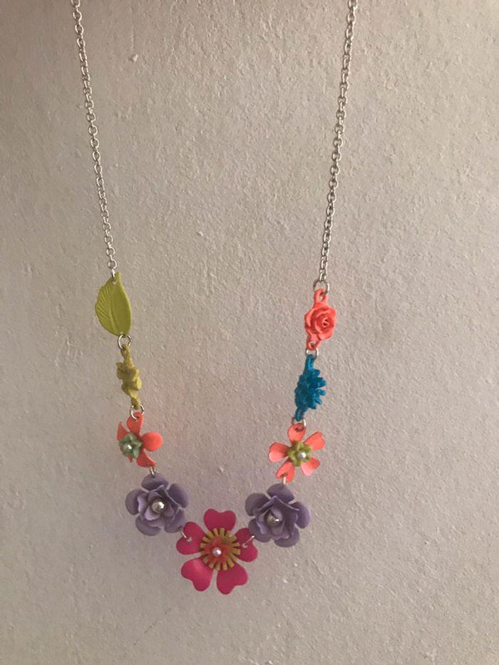 Collier fleurs - photo numéro 2