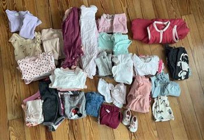 Lot vêtements fille 70 pièces