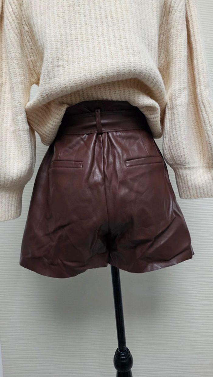 Short simili cuir marron taille haute Promod - photo numéro 5