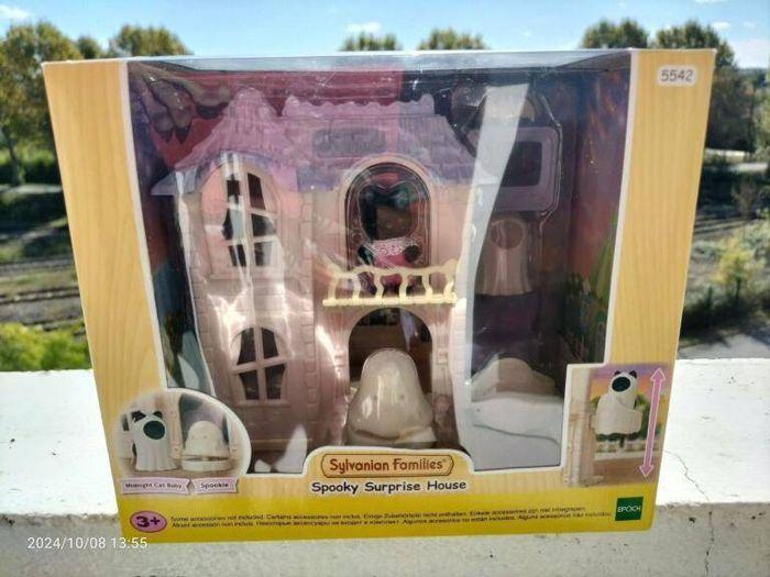 Sylvanian famille la maison hantée - photo numéro 1