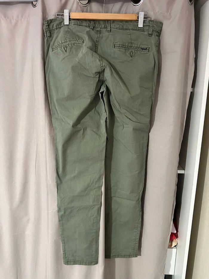 Pantalon chino kaki pull and bear taille 42 - photo numéro 2