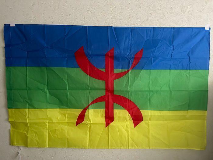 Grand drapeau Rif Kabyle Amazigh Berbère 90x150cm NEUF