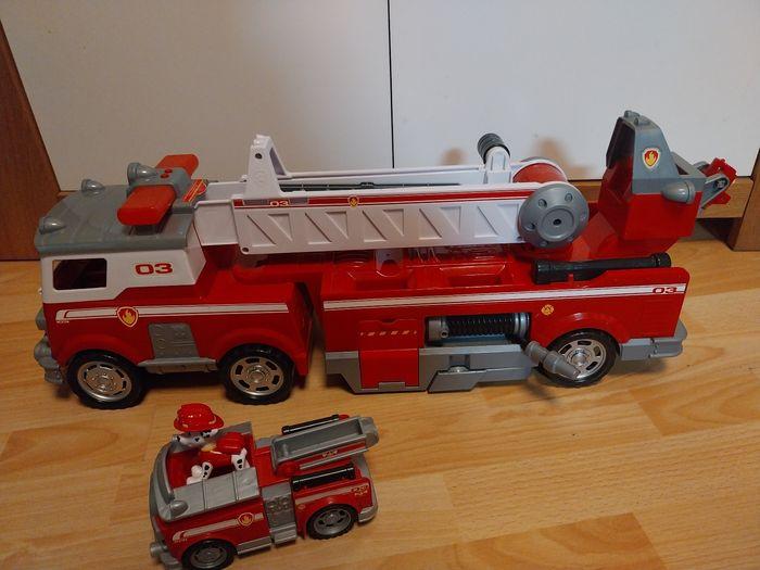 Lot de 2 camions pompiers Pat Patrouille Paw Patrol - photo numéro 1