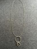 Collier longue design