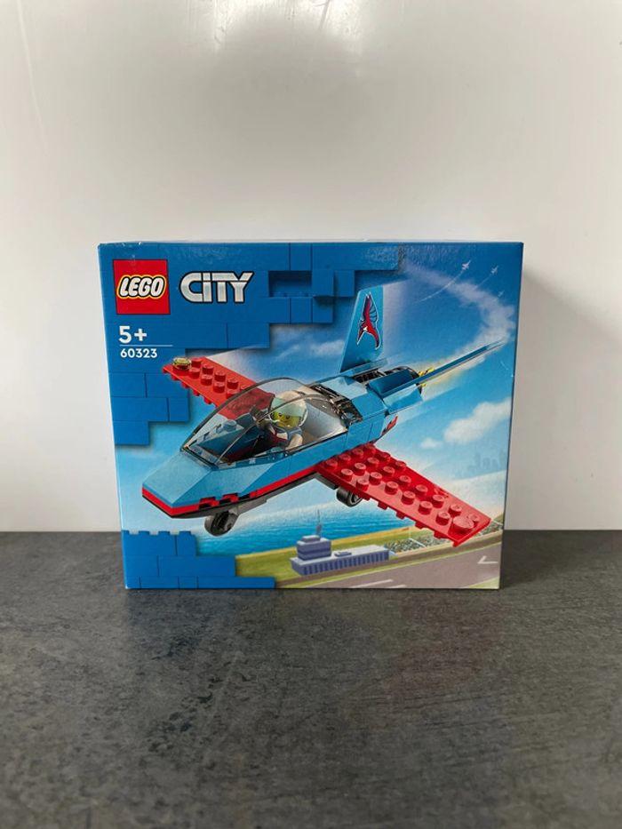 LEGO City 60323 L’avion de voltige - photo numéro 1