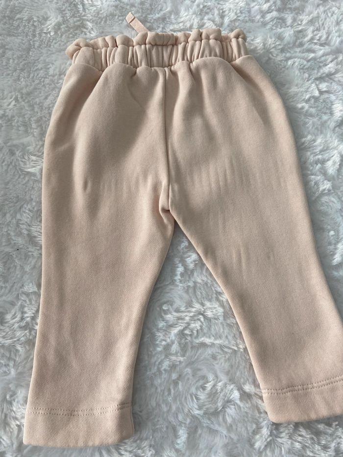 Pantalon jogging rose Tape à l oeil 12 mois 74 cm tbe - photo numéro 5