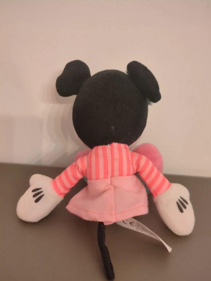 peluche Disney Minnie - photo numéro 2