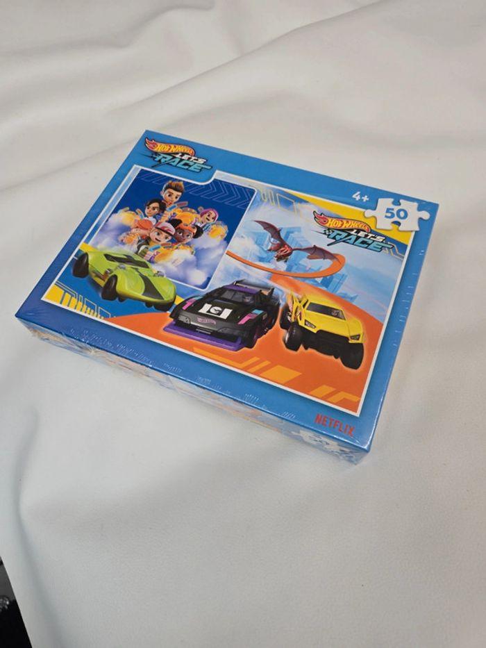 Puzzle hotwheels 4+ - photo numéro 1