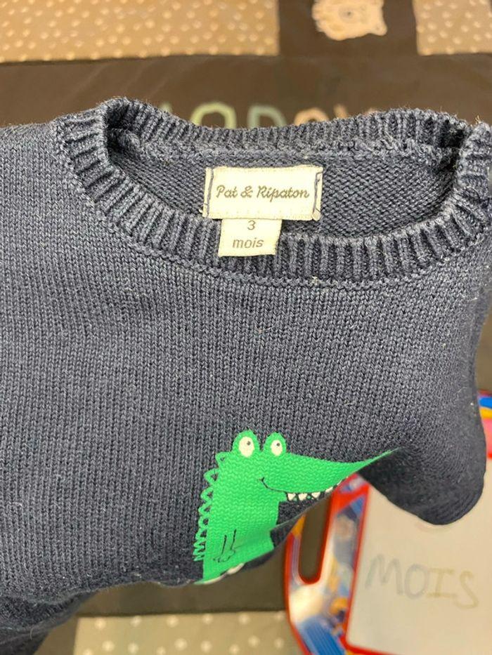 Pull crocodile bébé - photo numéro 5