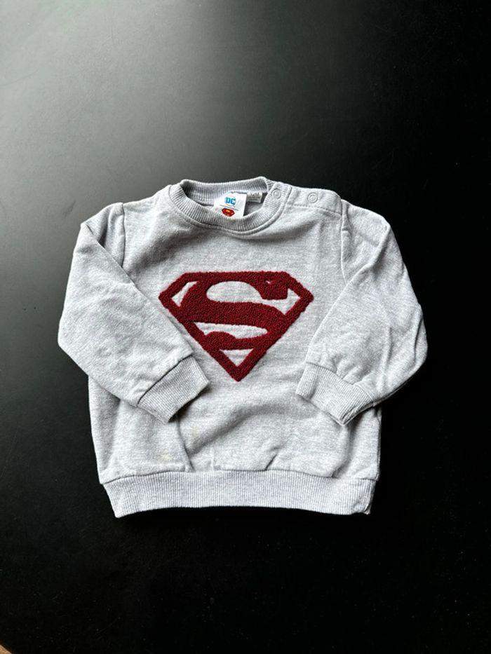 Pull superman 12 mois - photo numéro 1