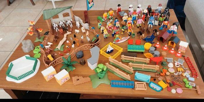 Lot de 216 playmobil geobra jeu de construction personnages animaux accessoires - photo numéro 2