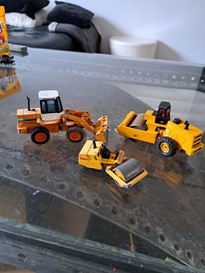 Lot de vehicules de chantier vintage Joal Siku Tonka Hitachi John Deere Majorette - photo numéro 5