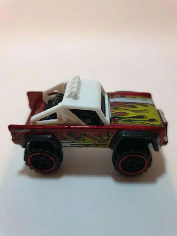 Hot Wheels 2016 Custom Ford Bronco HW Daredevils Bordeau - 1/64 - photo numéro 6