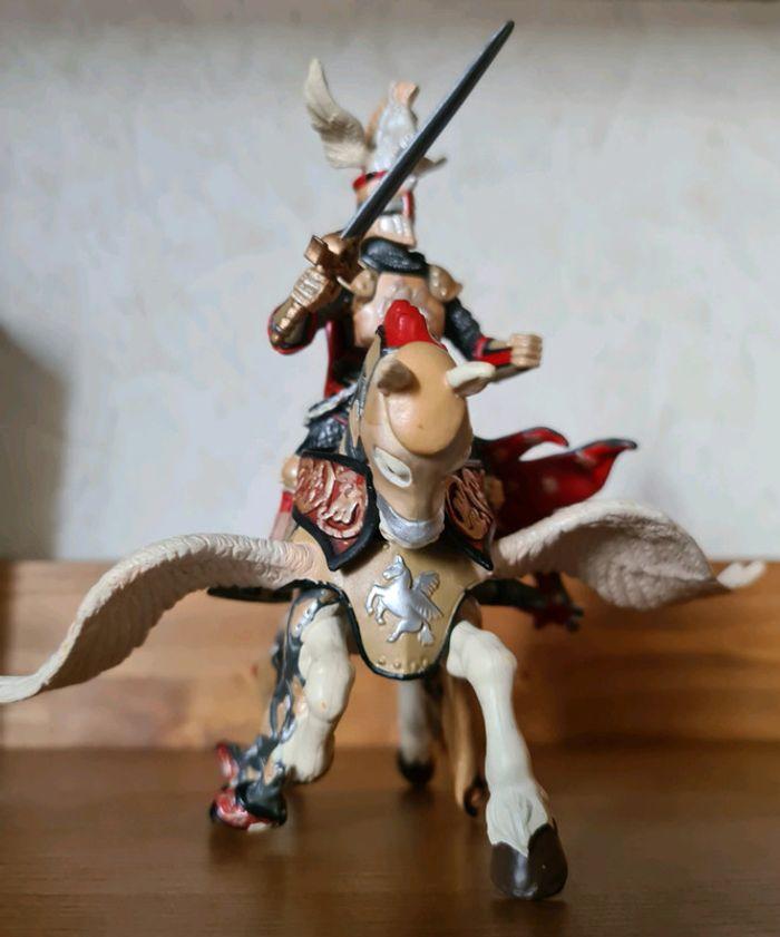 Figurines maître des armes cimier pégase papo - photo numéro 3