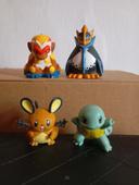 Lot de 4 figurines vintage  Pokémon